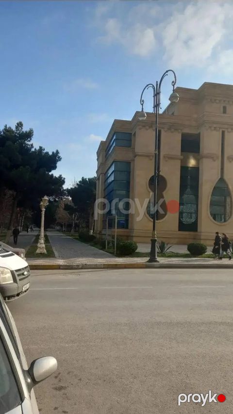 Satılır 3 otaqlı yeni tikili 122 m²