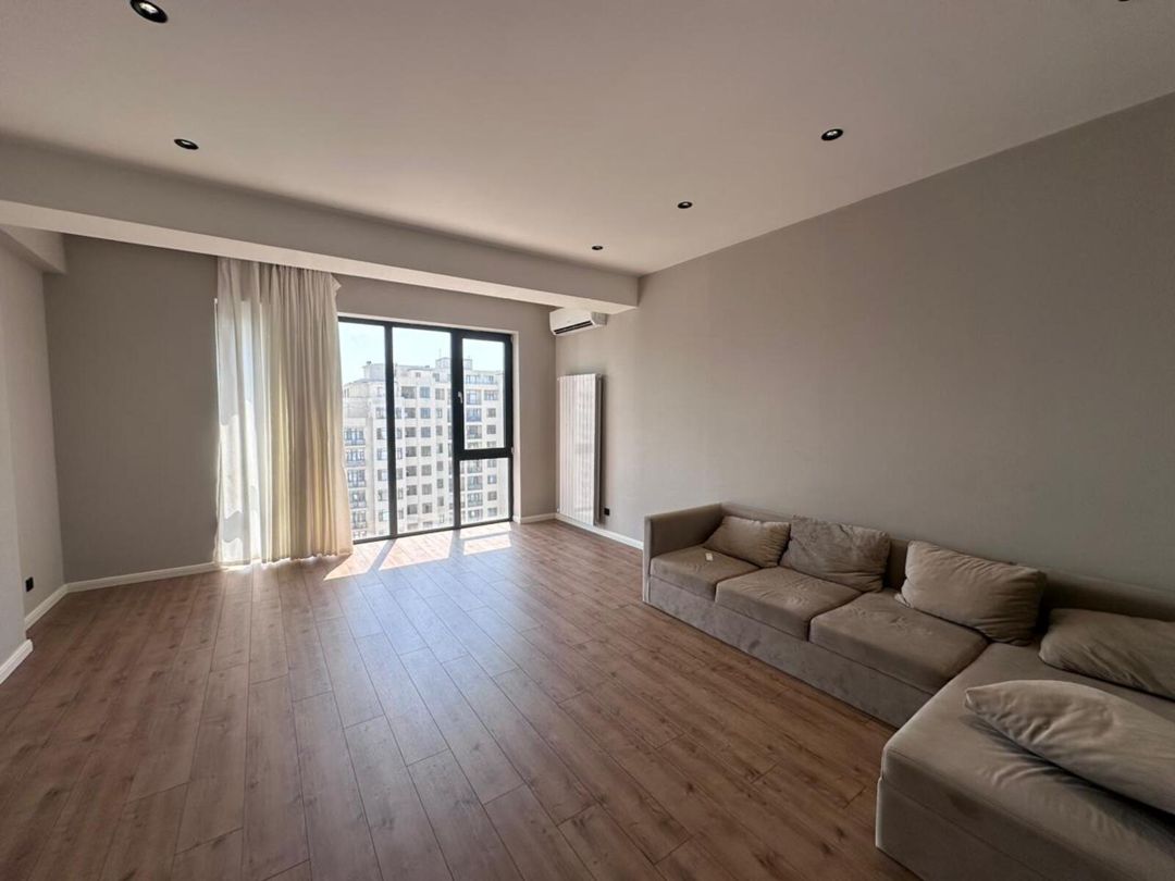 Satılır 3 otaqlı yeni tikili 136 m² — Mənzil, Bakı