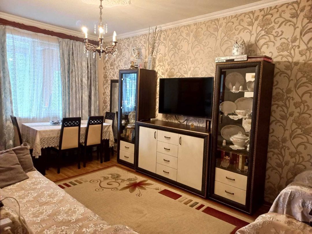 Satılır 2 otaqlı köhnə tikili 50 m² — Mənzil, Bakı (2)