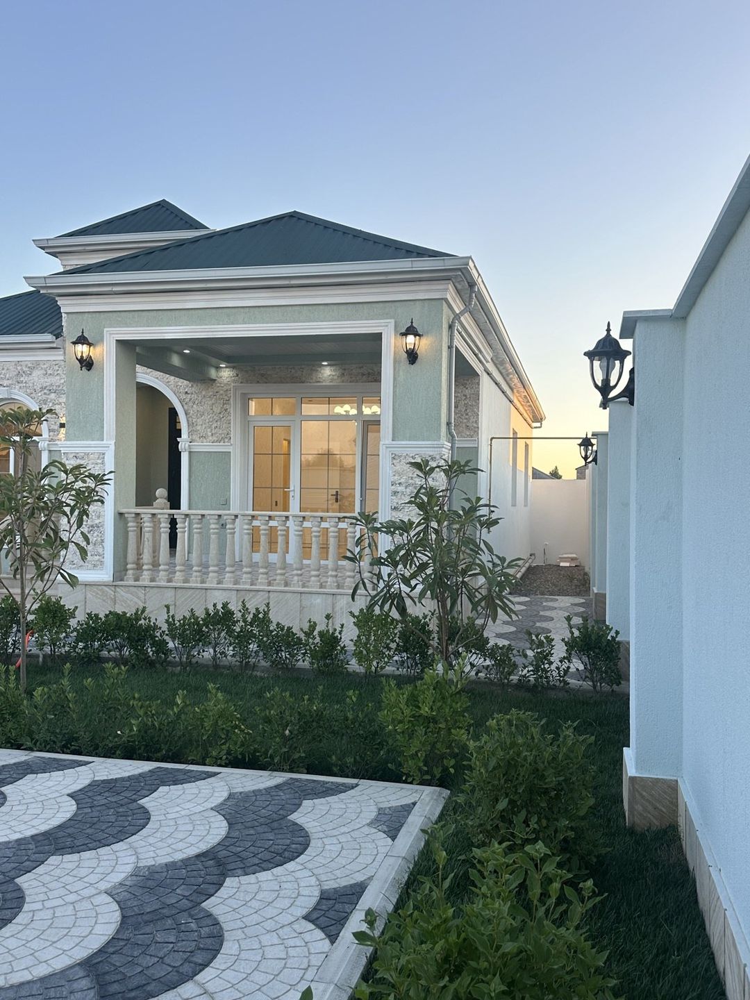 Satılır 4 otaqlı həyət evi/bağ evi 145 m² — Ev, villa, Bakı (2)