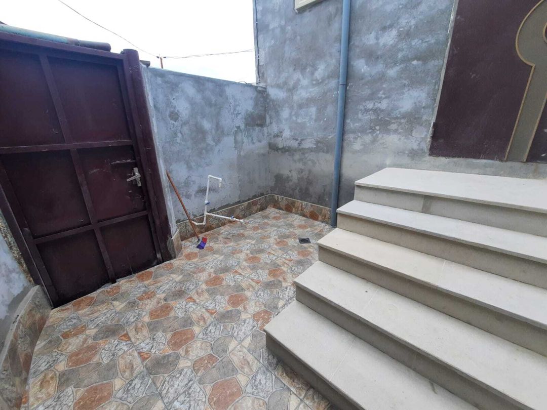 Satılır 4 otaqlı həyət evi/bağ evi 90 m² — Ev, villa, Bakı (10)