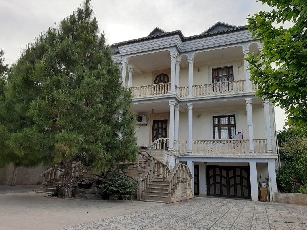 Satılır 7 otaqlı həyət evi/bağ evi 550 m² — Ev, villa, Bakı (2)