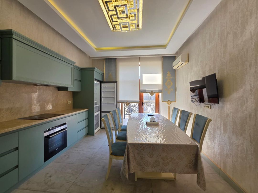 İcarəyə verilir 3 otaqlı yeni tikili 188 m² — Mənzil, Bakı (7)
