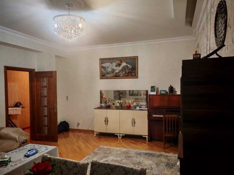 Satılır 2 otaqlı yeni tikili 77 m² — Bakı