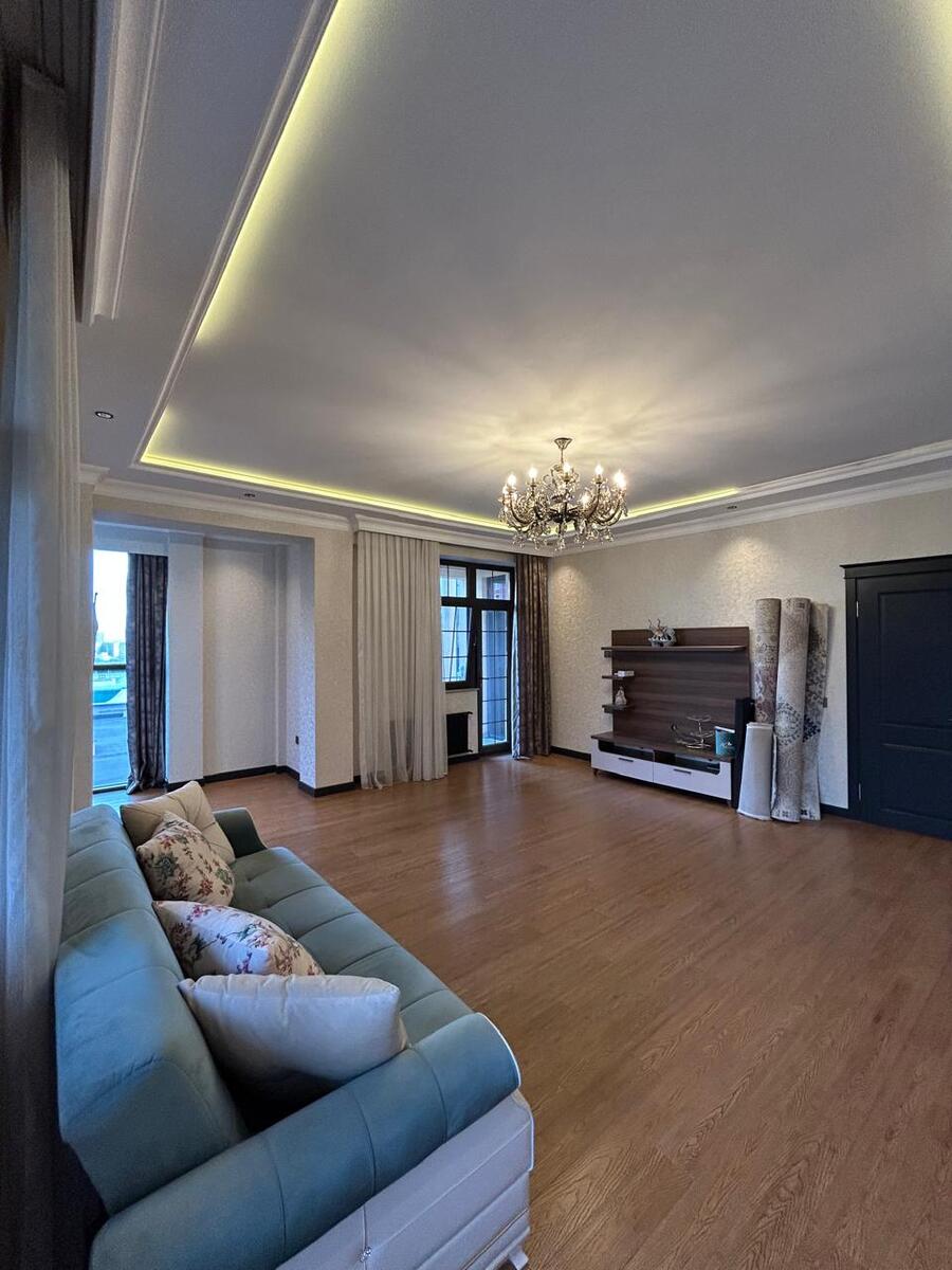 Satılır 2 otaqlı yeni tikili 105 m² — Mənzil, Bakı (2)