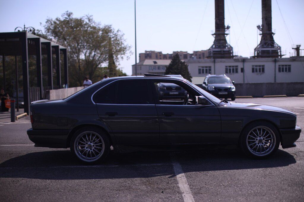 BMW 520, 2.0 L, 1991 il, 350 000 km — Avtomobillər, Bakı (3)