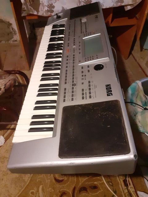Korg PA80 satiıir kim isdese eleqe saxlasin 0505118189 — Bakı