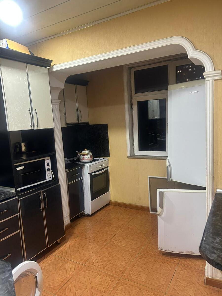 İcarəyə verilir 3 otaqlı köhnə tikili 70 m² — Mənzil, Bakı (3)