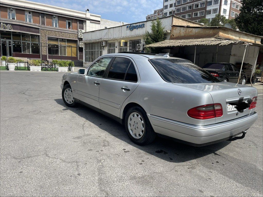 Mercedes E 280 4MATIC, 2.8 L, 1996 il, 331 000 km — Avtomobillər, Bakı (4)