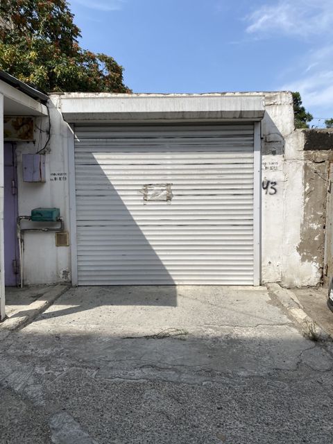 Satılır qaraj 25 m² — Bakı