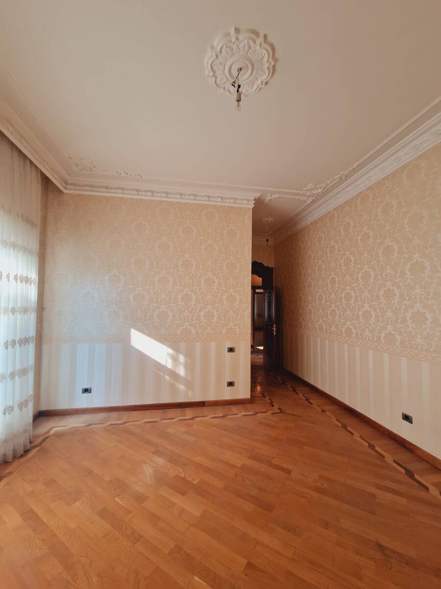 Satılır 7 otaqlı həyət evi/bağ evi 460 m² — Ev, villa, Bakı (12)