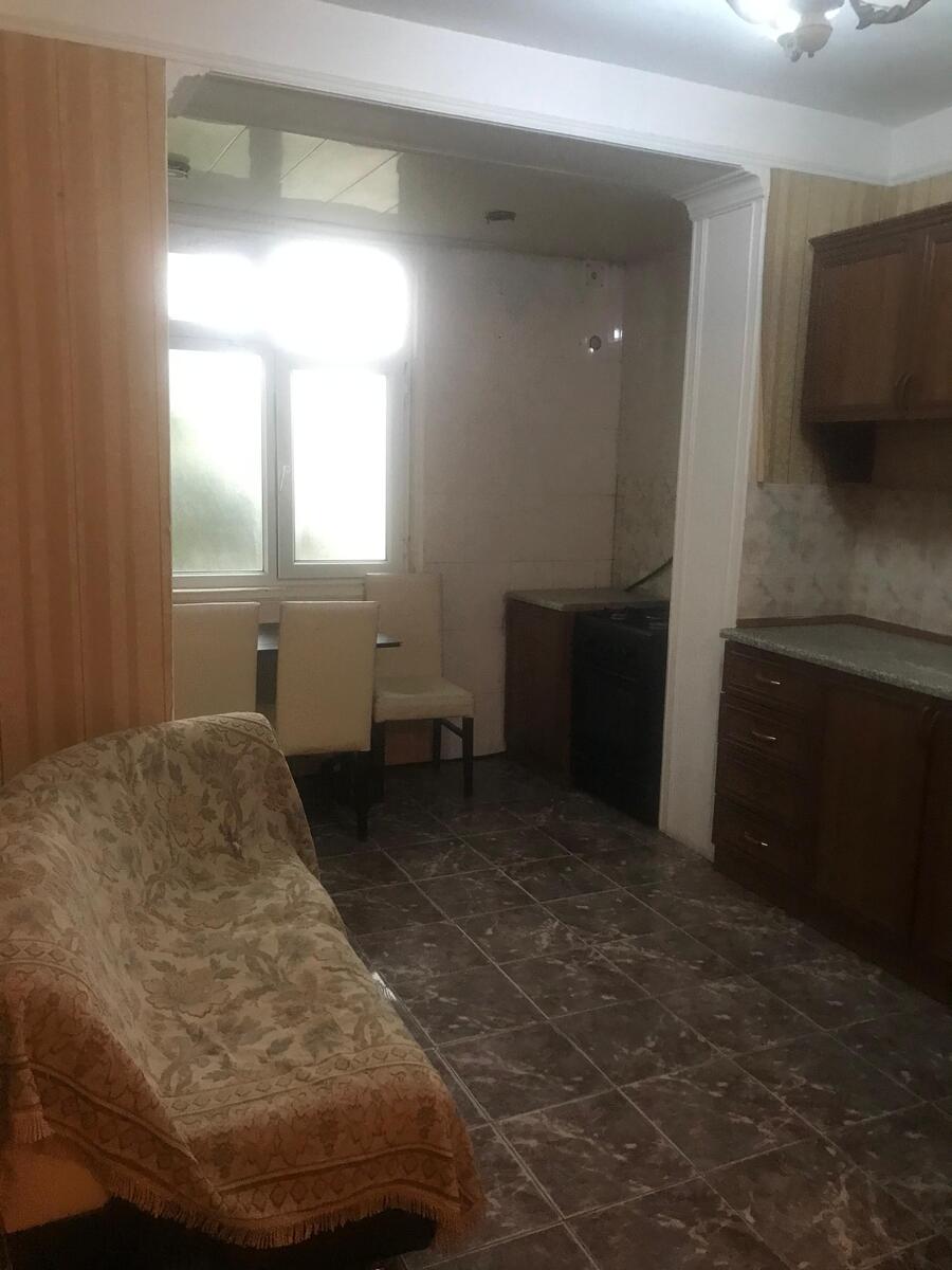 İcarəyə verilir 2 otaqlı köhnə tikili 70 m² — Mənzil, Bakı (7)