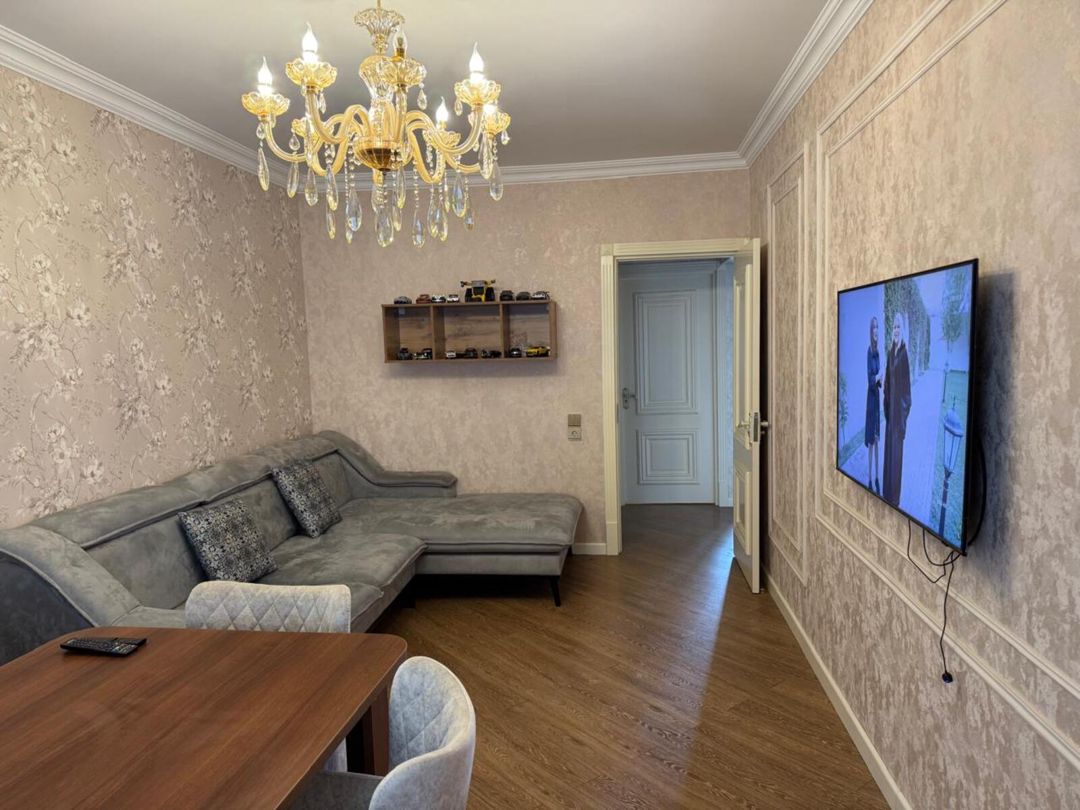 İcarəyə verilir 2 otaqlı köhnə tikili 70 m² — Mənzil, Bakı (3)