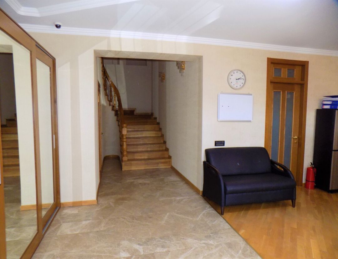 İcarəyə verilir 8 otaqlı ofis 560 m² — Ofis, Bakı (4)