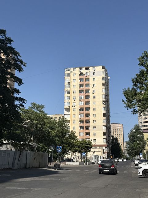 Satılır 4 otaqlı yeni tikili 153 m² — Bakı