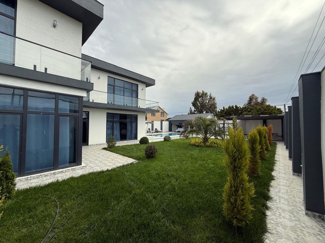 Satılır 5 otaqlı həyət evi/bağ evi 250 m² — Ev, villa, Bakı (8)