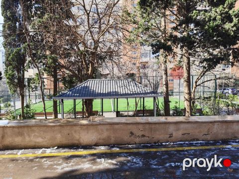 İcarəyə verilir 1 otaqlı köhnə tikili 40 m²