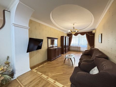 Satılır 3 otaqlı yeni tikili 130 m² — Bakı