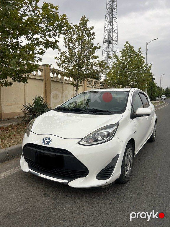 Toyota Aqua, 1.5 L, 0.9 kWh, 2020 il, 86 000 km — Avtomobillər, Gəncə