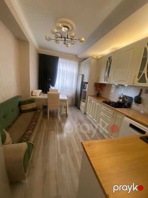 Satılır 2 otaqlı yeni tikili 75 m²