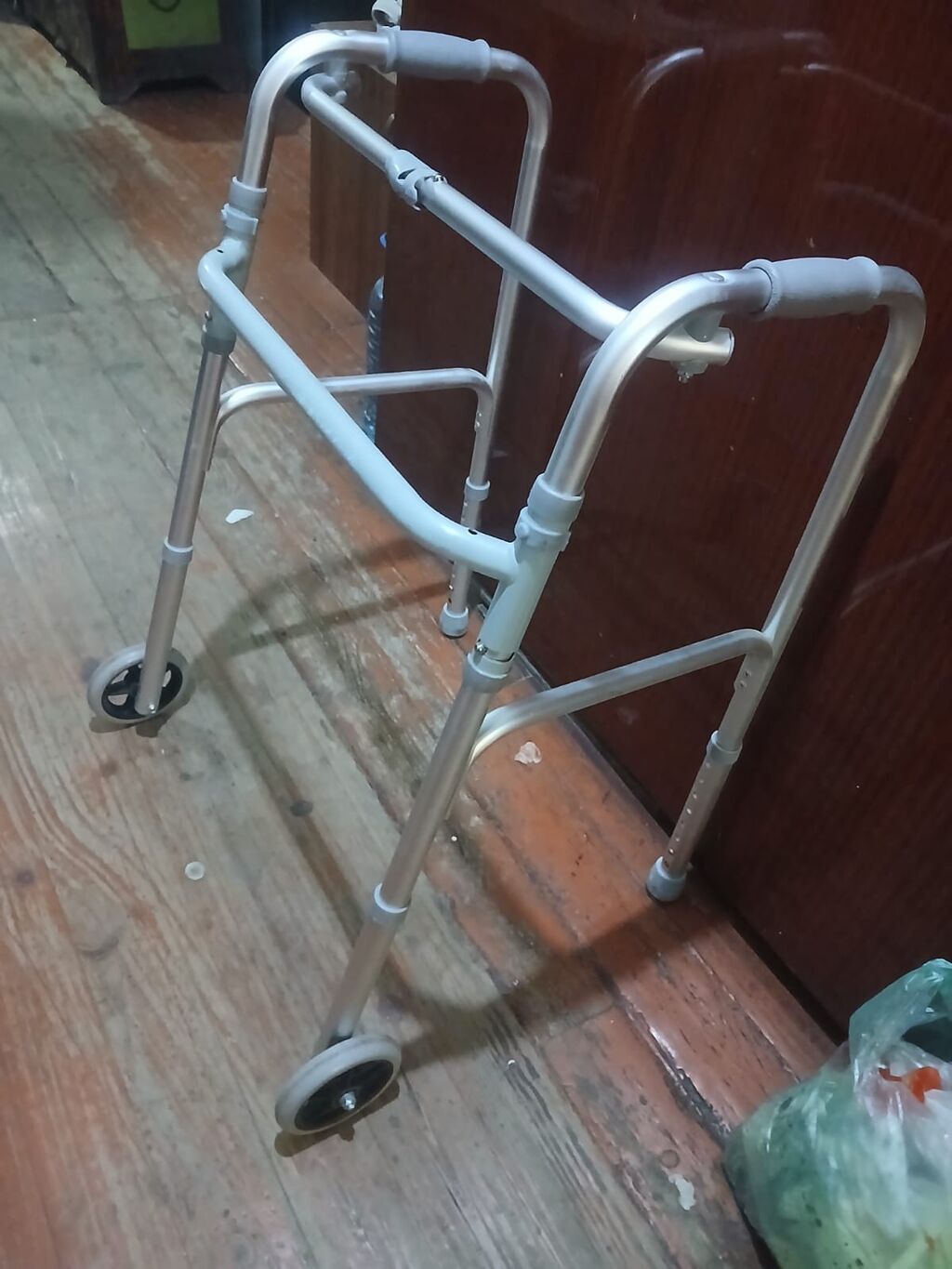 İki təkərli gəzinti çərçivəsi (walker) - Material: Alminum Tezedir — Bakı (2)