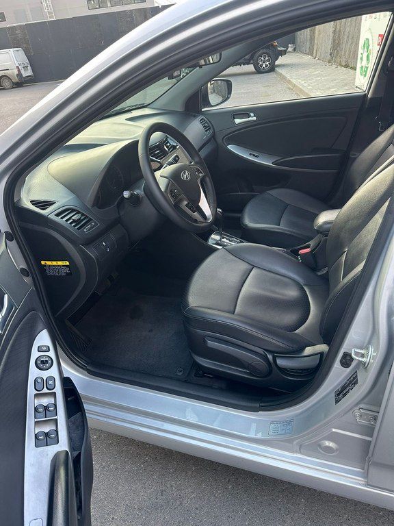 Hyundai Accent, 1.4 L, 2015 il, 215 000 km — Avtomobillər, Bakı (7)