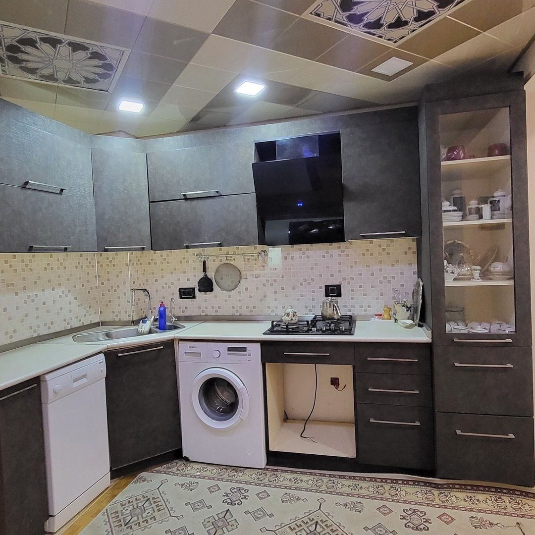 Satılır 4 otaqlı köhnə tikili 110 m² — Mənzil, Bakı (6)