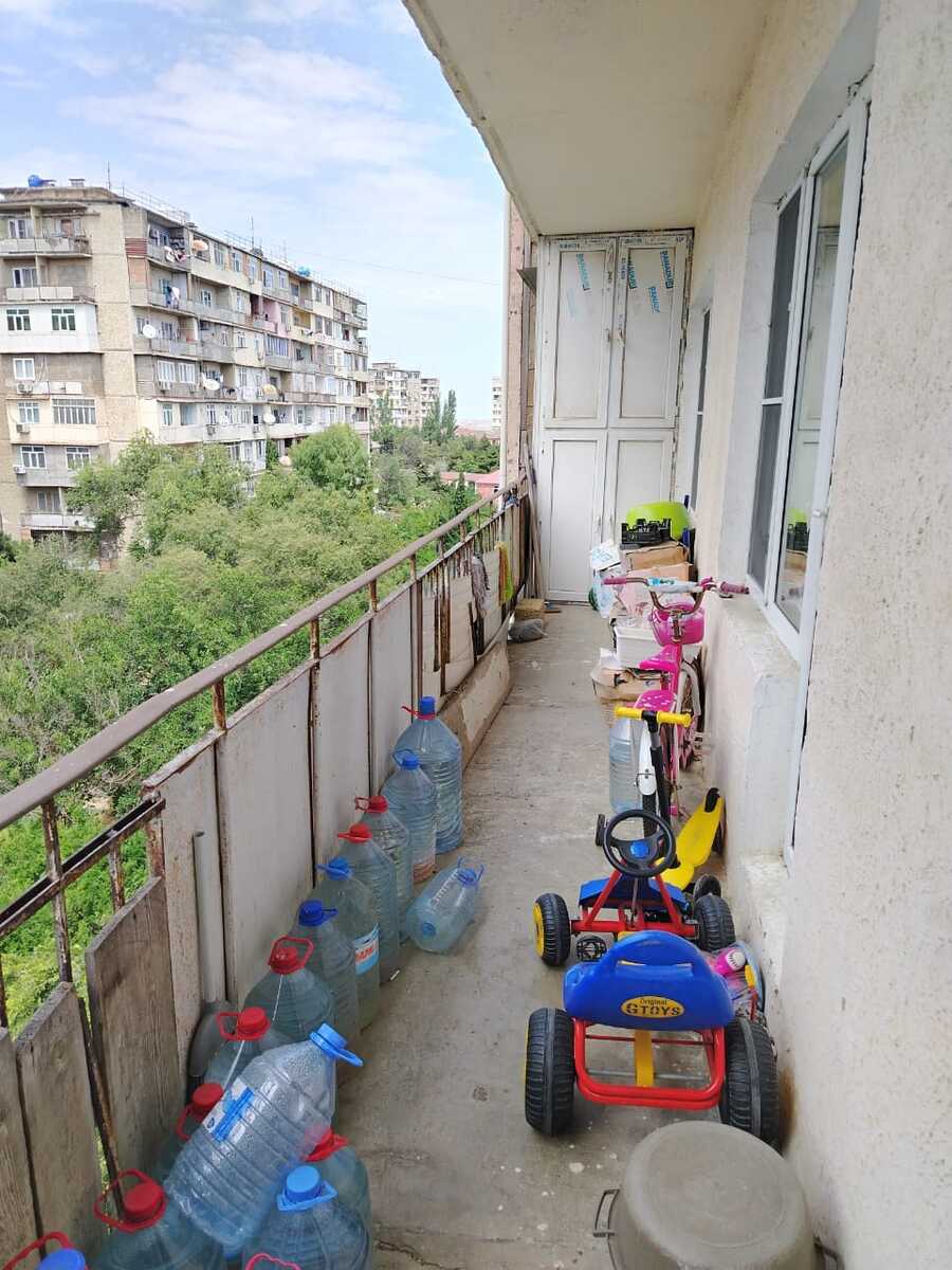 Satılır 5 otaqlı köhnə tikili 125 m² — Mənzil, Bakı (9)