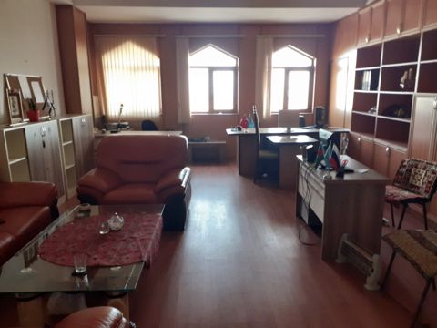 İcarəyə verilir 1 otaqlı ofis 45 m² — Bakı