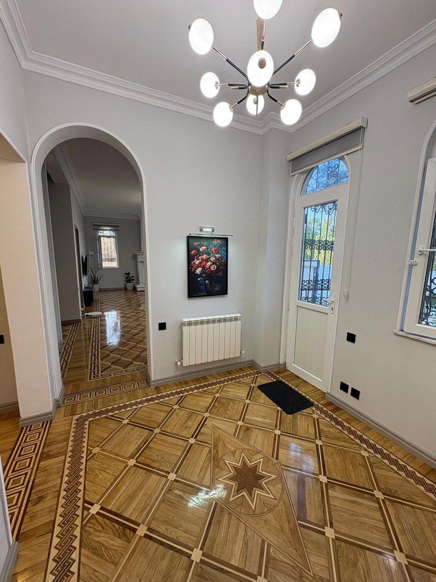 Satılır 6 otaqlı həyət evi/bağ evi 250 m² — Ev, villa, Bakı (7)