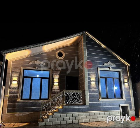Satılır 4 otaqlı həyət evi/bağ evi 130 m²