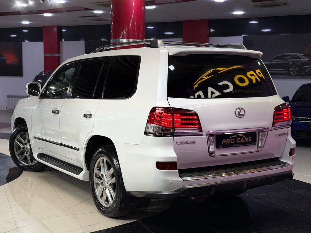 Lexus LX 570, 5.7 L, 2014 il, 150 000 km — Avtomobillər, Bakı (11)