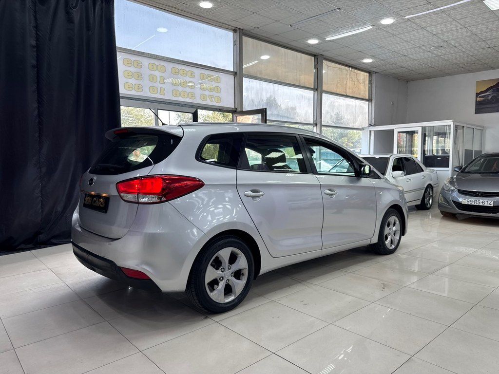 Kia Carens, 1.7 L, 2013 il, 386 000 km — Avtomobillər, Sumqayıt (10)