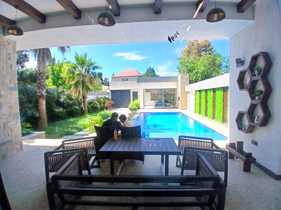 Satılır 5 otaqlı həyət evi/bağ evi 340 m² — Ev, villa, Bakı (11)