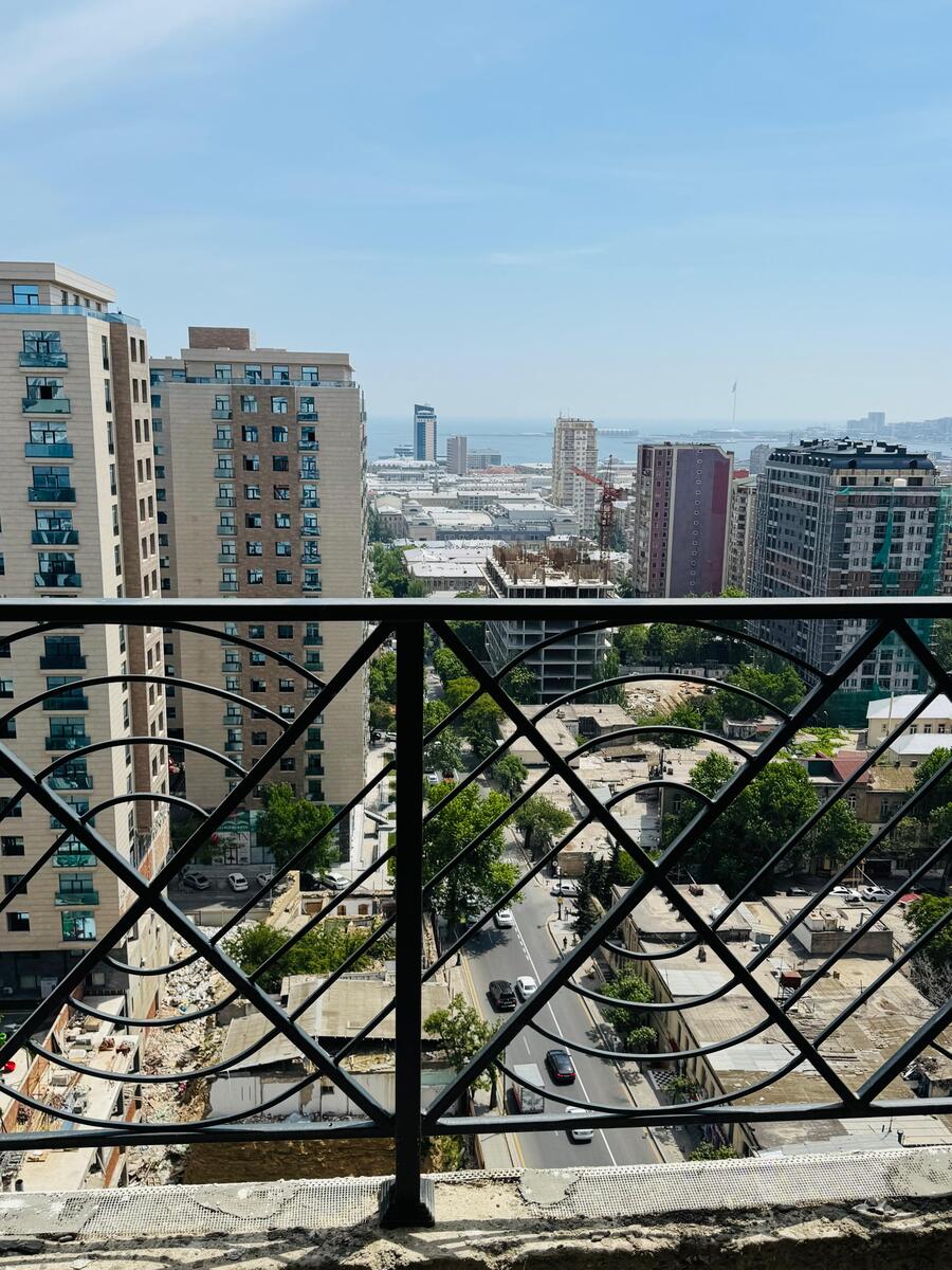 Satılır 4 otaqlı yeni tikili 145 m² — Mənzil, Bakı (6)