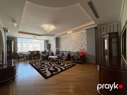 İcarəyə verilir 4 otaqlı yeni tikili 210 m²
