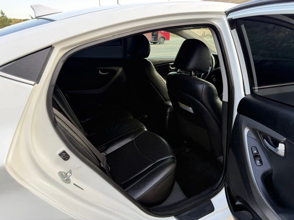Hyundai Elantra, 1.8 L, 2015 il, 219 796 km — Avtomobillər, Bakı (10)