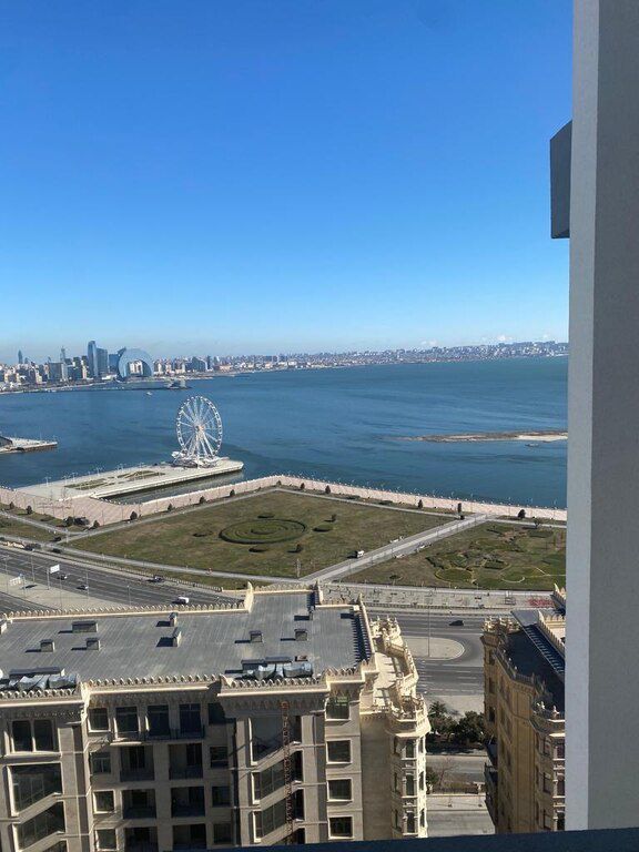 Satılır 5 otaqlı yeni tikili 303 m² — Mənzil, Bakı (3)