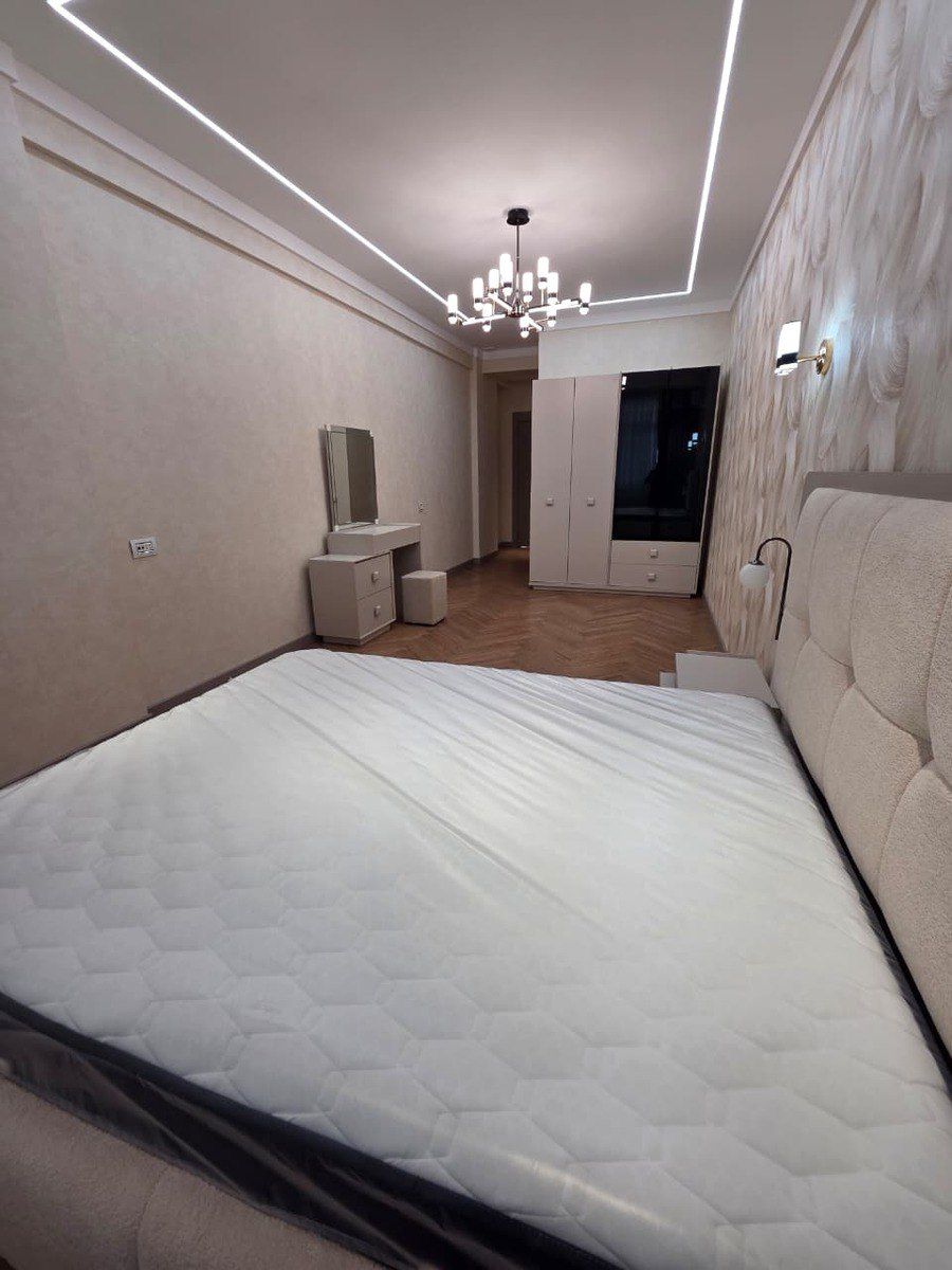 İcarəyə verilir 4 otaqlı yeni tikili 250 m² — Mənzil, Bakı (8)