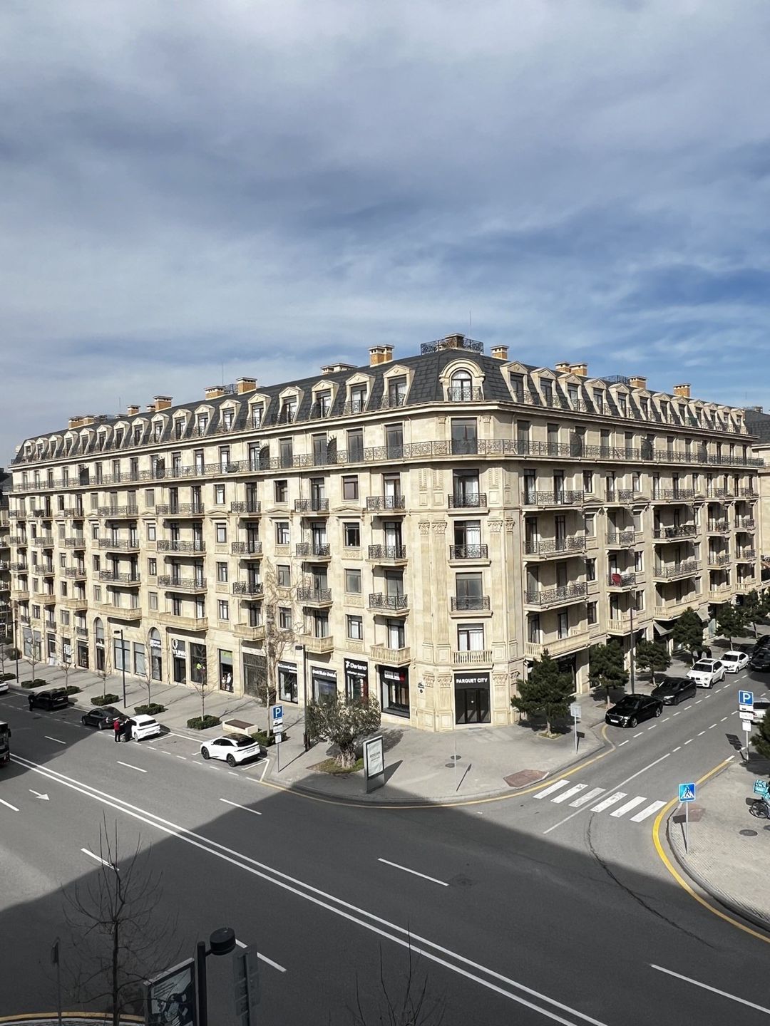 Satılır 3 otaqlı ofis 135 m² — Ofis, Bakı (2)