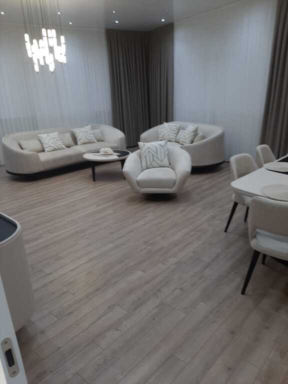 İcarəyə verilir 3 otaqlı yeni tikili 165 m² — Mənzil, Bakı (11)