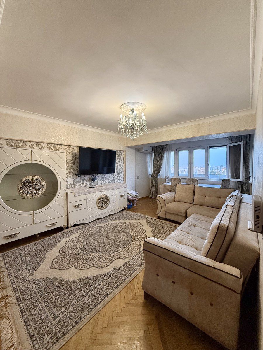İcarəyə verilir 3 otaqlı köhnə tikili 90 m² — Mənzil, Bakı