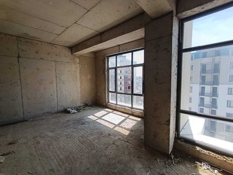 Satılır 3 otaqlı yeni tikili 96 m² — Bakı
