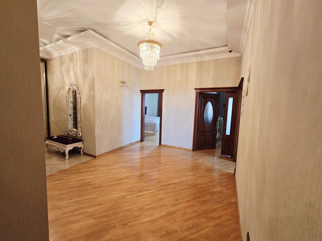 Satılır 4 otaqlı yeni tikili 177 m² — Mənzil, Bakı (3)