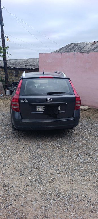Kia Ceed SW, 1.4 L, 2008 il, 500 000 km — Avtomobillər, Bakı (2)