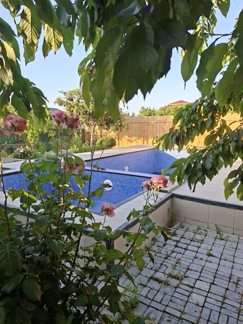 İcarəyə verilir 3 otaqlı həyət evi/bağ evi 96 m² — Bakı