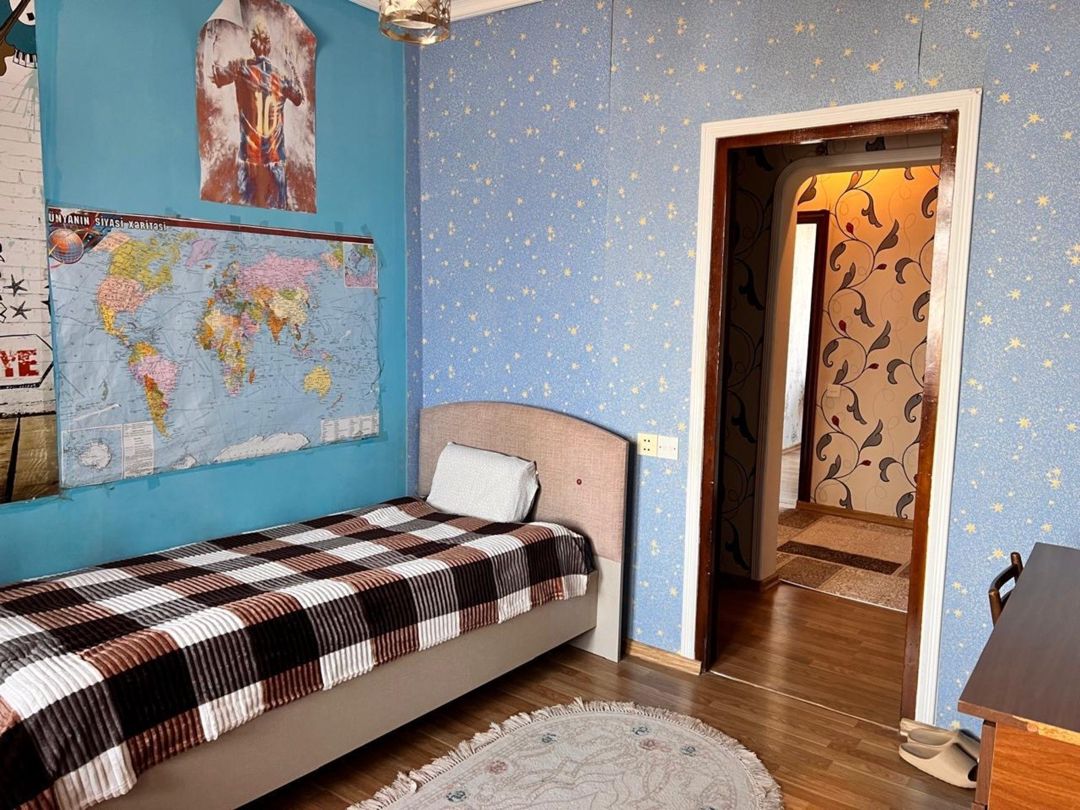 Satılır 5 otaqlı köhnə tikili 110 m² — Mənzil, Bakı (11)