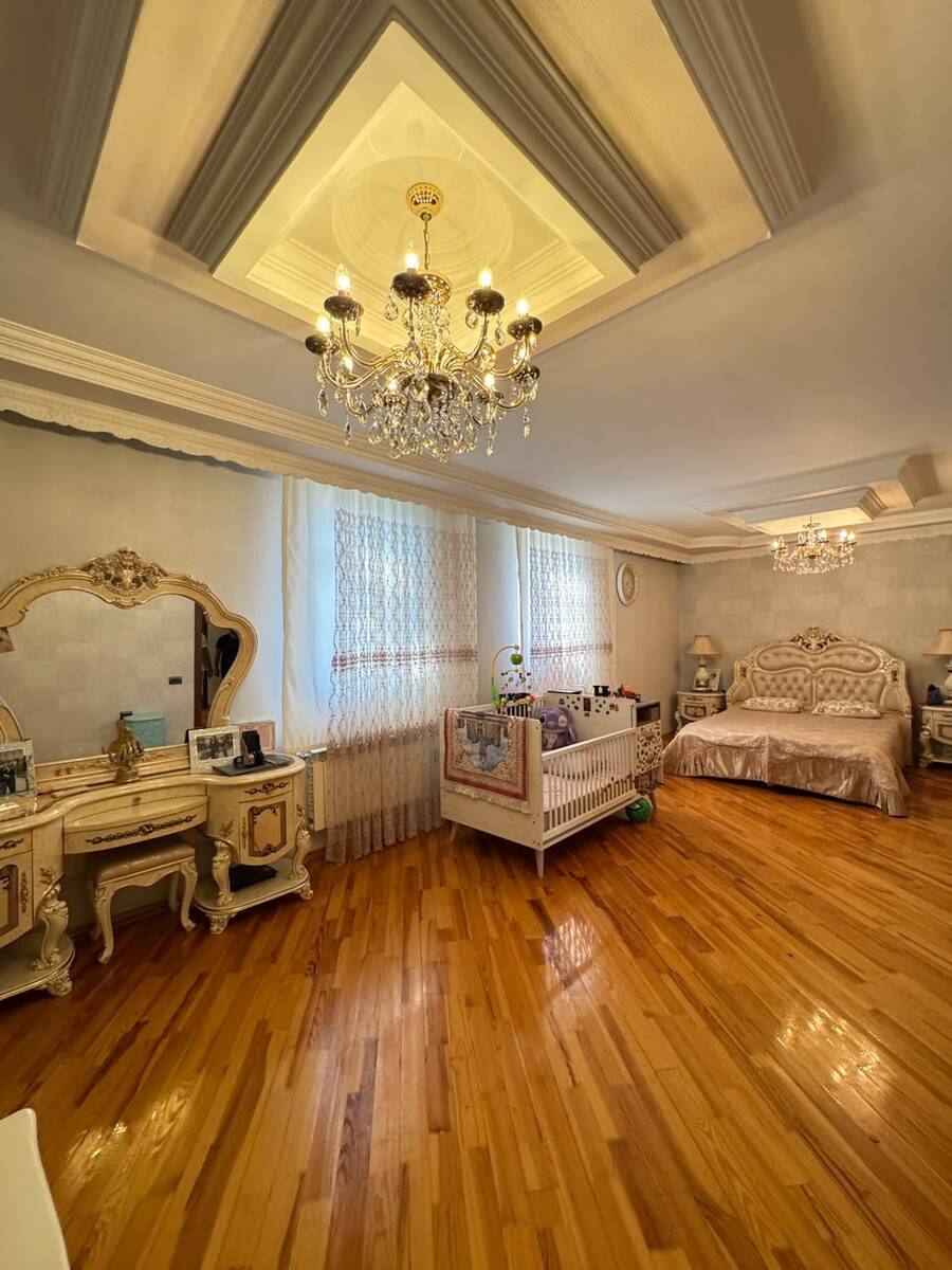 Satılır 8 otaqlı həyət evi/bağ evi 350 m² — Ev, villa, Bakı (11)