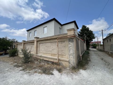 Satılır 7 otaqlı həyət evi/bağ evi 260 m² — Bakı