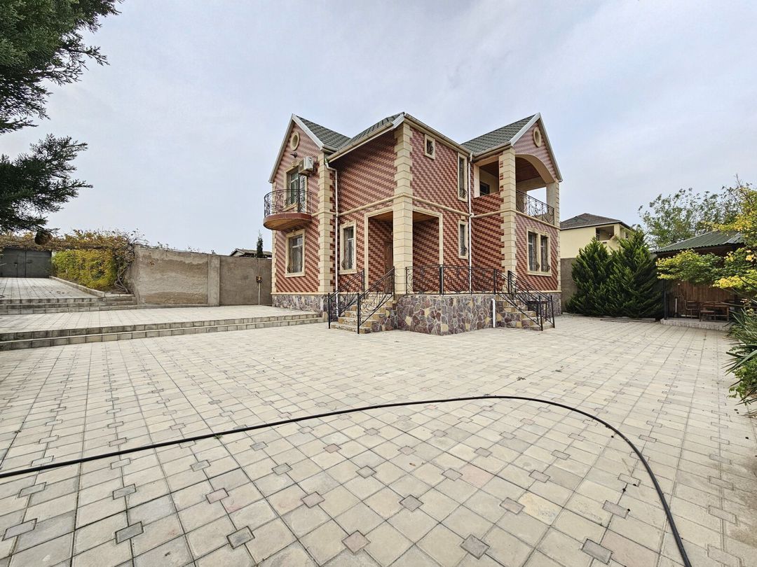 Satılır 5 otaqlı həyət evi/bağ evi 190 m² — Ev, villa, Bakı (2)